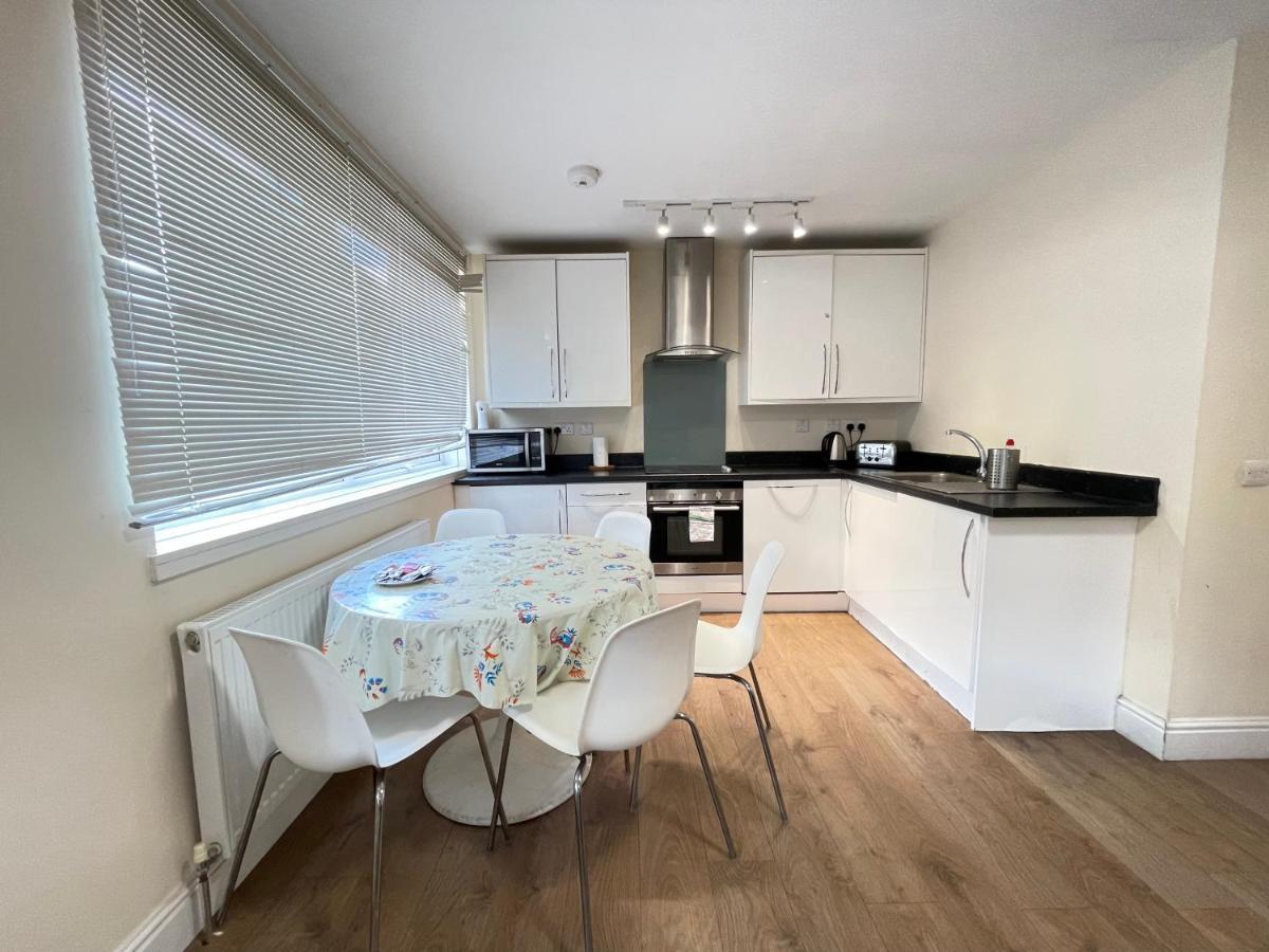 Westminster House Apartment Slough Ngoại thất bức ảnh